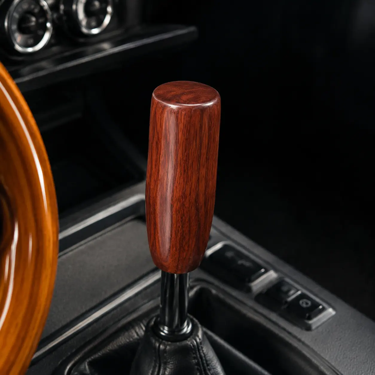Universal Wooden Shift Knob Manual Gear Shifter Handle Classic Retro Wood Grain Gear Lever Knob for Cars Trucks SUVs #WoodShiftKnob #ManualTransmission #GearShifter #CarModification #JDMStyle #ClassicCar #RetroInterior #CarAccessoriesRetro Shift Knob