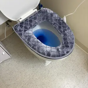 Toilet Seat Cushion Warmer Cover 43*37*1.5cm Mat with Zipper Closure