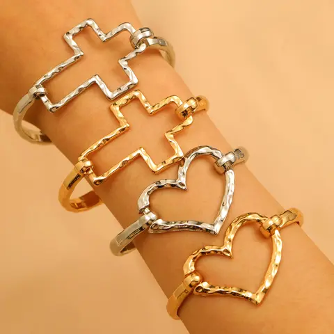 Loyalove Chunky Gold Large Heart/Cross/Paperclip/Figure-eight Bracelet for Women Fashion Adjustable Hammered Love Statement Bangles Simple Heart Bracelets Valentines Gift Unique Jewelry