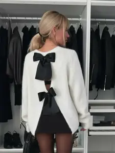 Women's Plain Basic Bow Decor Back Ribbon Sweater, Cute Fuzzy Trim Long Sleeve Pullover Jumper for Fall & Winter, Women's Knitwear for Daily Wear, Tops