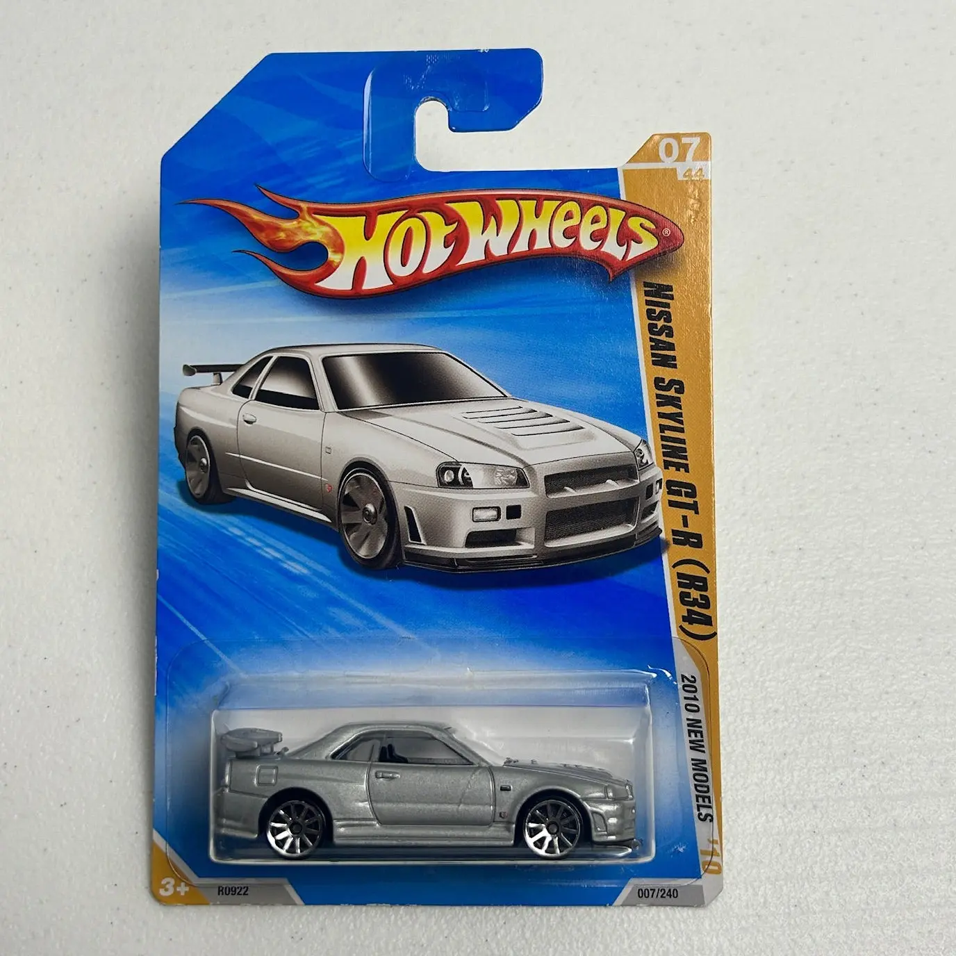 Hot Wheels 1:64 Nissan Skyline GT-R (R34) 2010 New Model - Silver