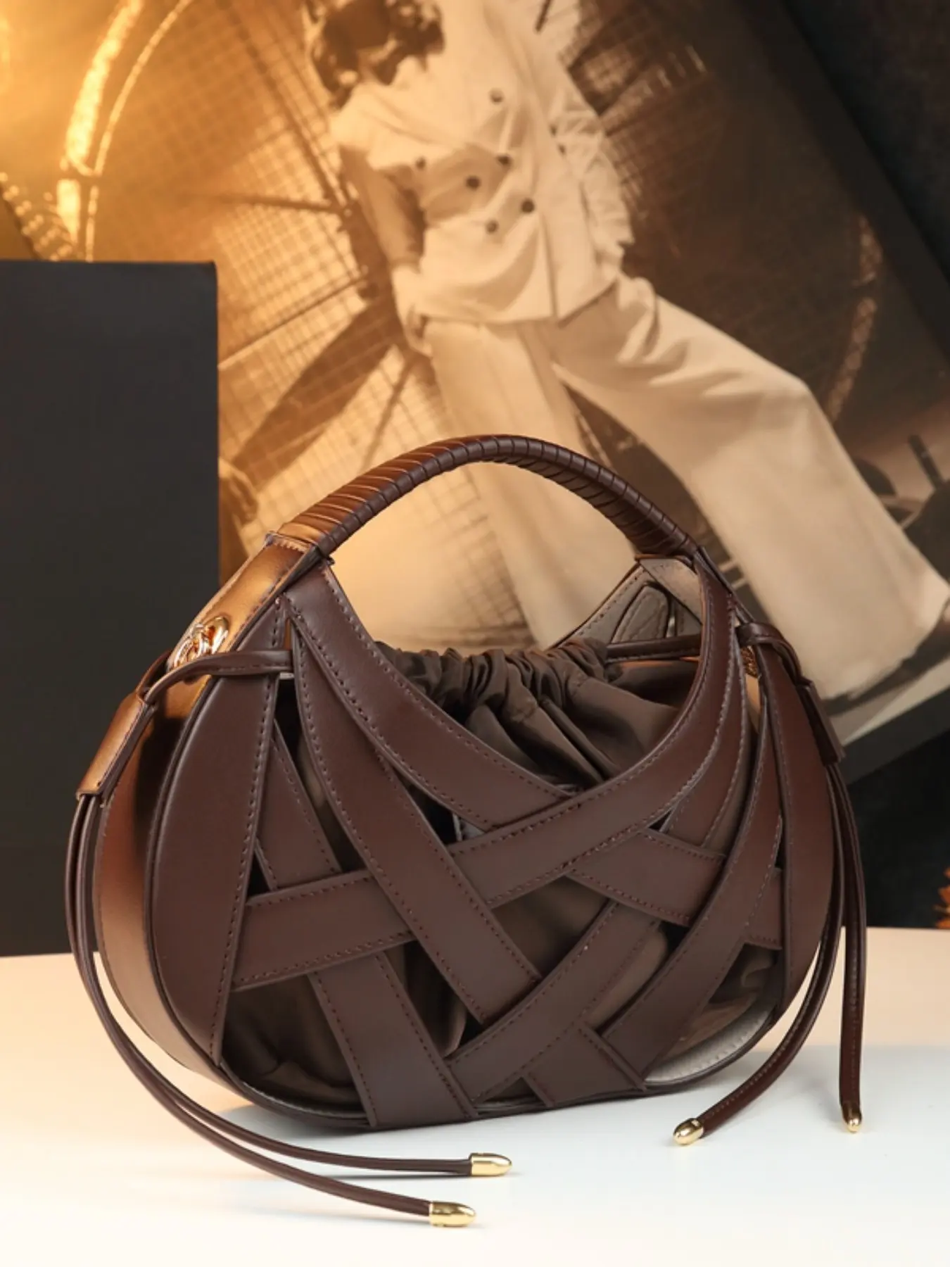 Vintage Woven Handbag for Women, Unique Drawstring Crescent Bag, High-End Commuter Crossbody Bag, Stylish and Elegant Design, Chic Vintage Handbag, All Seasons Handbag, Drawstring Purse