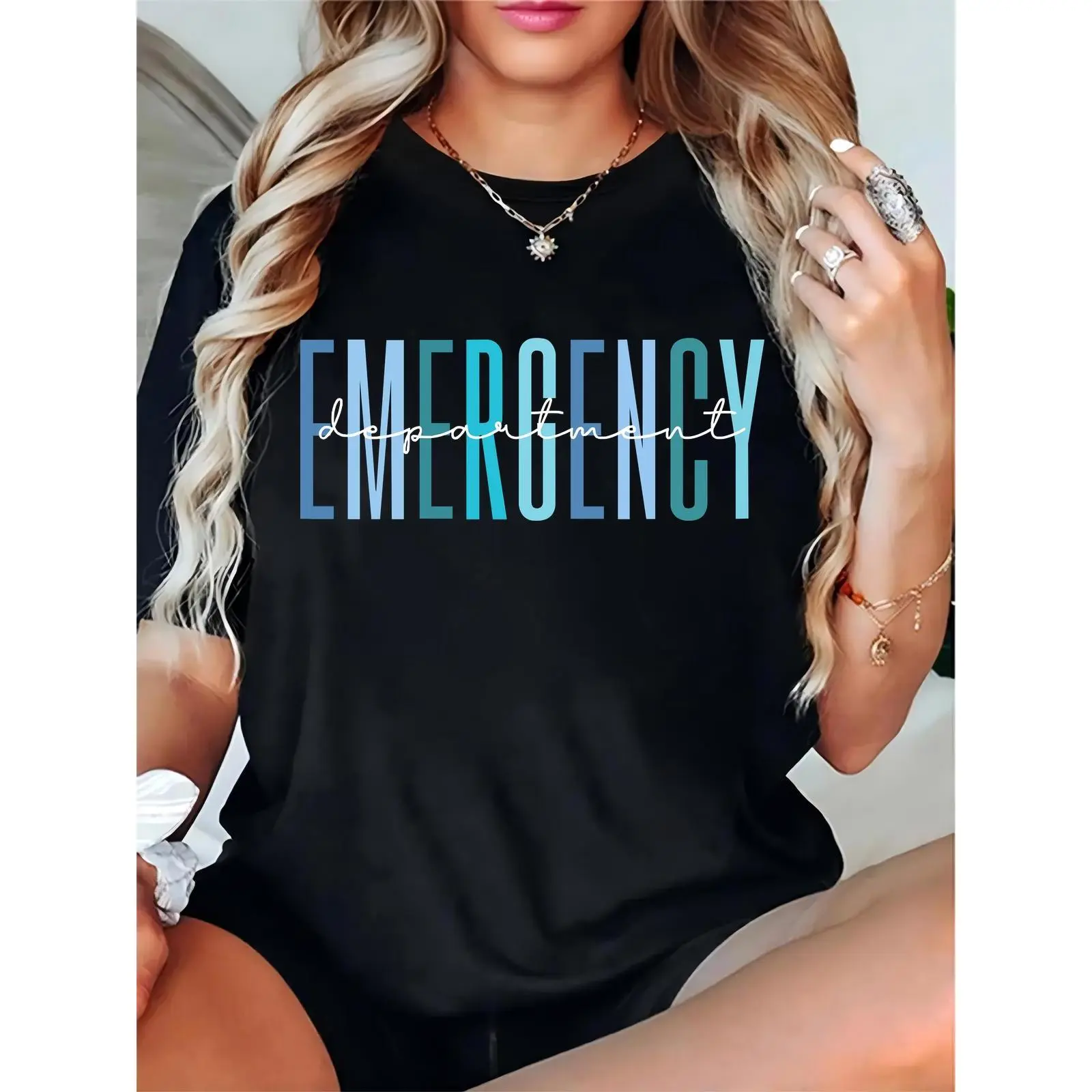 Women's Black Emergency Department Gradient Text T-Shirt, Casual Medical Staff Uniform for Work & Healthcare Professionals Daily Wear