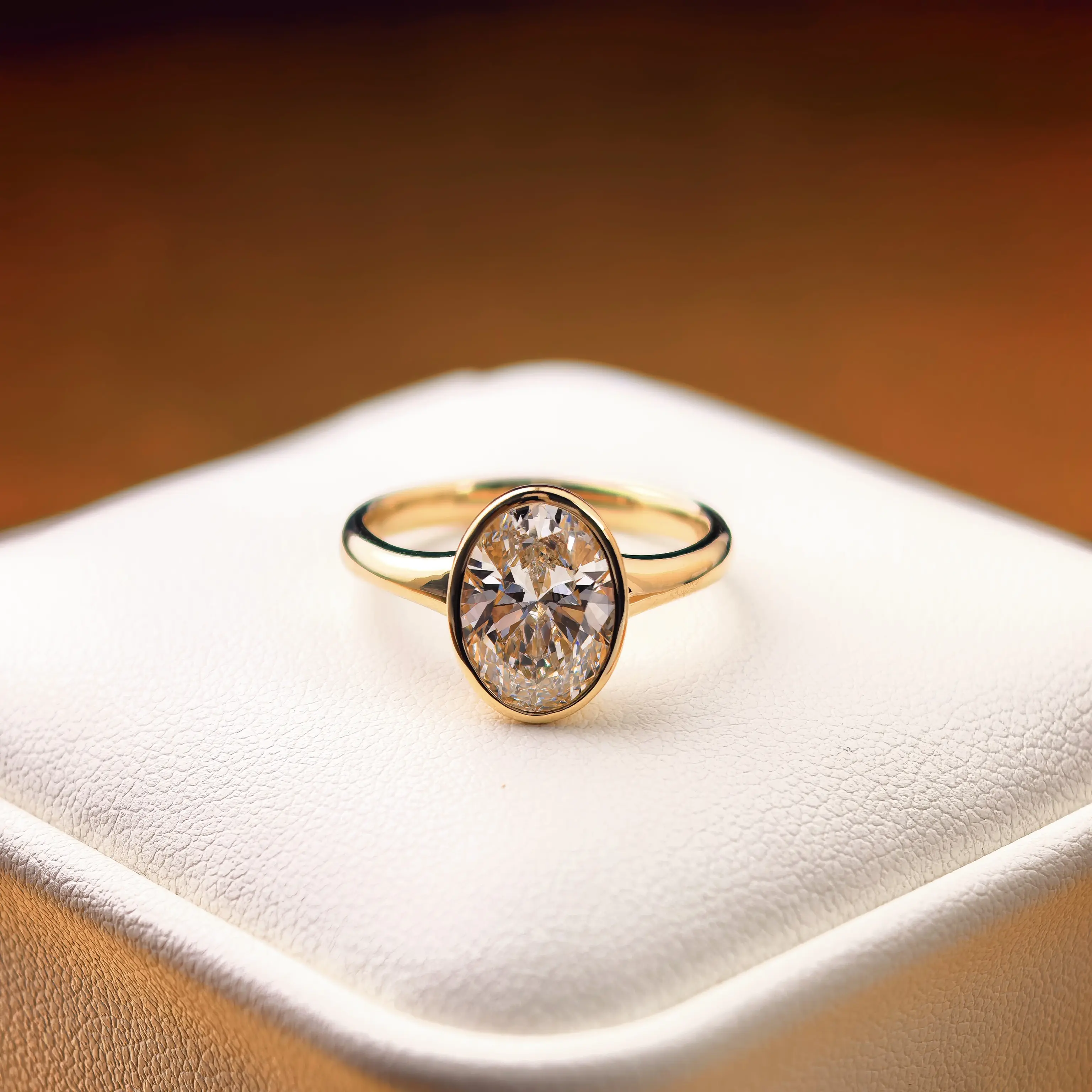 ol011 2.06ct Oval E VVS2 14k