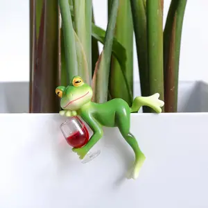 Frog Pot Hugger Clips - Secure Vines & Decorate Your Garden, Charming Outdoor Decor for Yard and Lawn