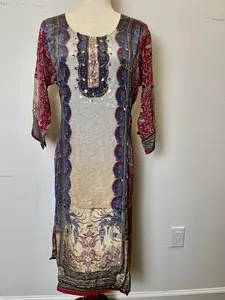 Elegant 3-Piece Traditional Women’s Suit Set – Printed Kurta, Dupatta & Bottom