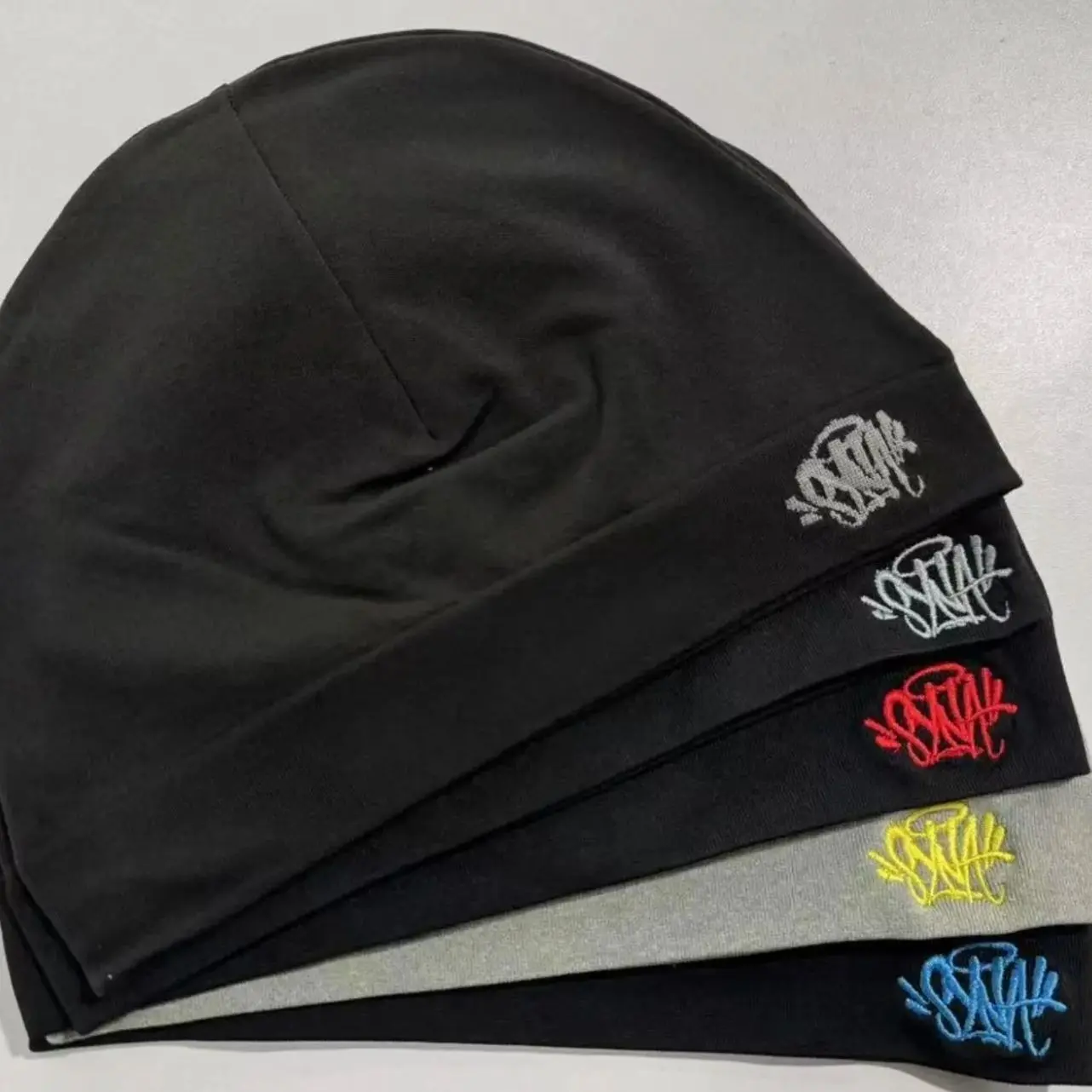 SynaWorld Skull Cap 2026 - New Unisex Knitted Hat, Quality Y2K Warm Winter Beanie Running Cap for Men & Women