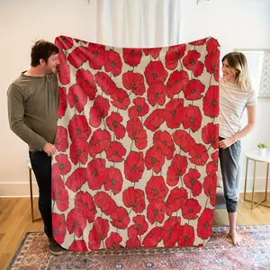 1pc Cozy Red Poppy Floral Plush Fleece Blanket - Soft 100% Polyester, All-Season Comfort with Vibrant Digital Print, Machine Washable for Home, Travel & Gifts, Home Comfort Blanket | Contemporary Style | Plush Polyester, Blanket for