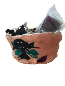 Jewelry/makeup holder
