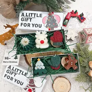 Christmas Scented Candle Set, Creative Handmade Christmas Tree Deer Shape Aromatherapy Candles Gift Box, Holiday Decorations（The wooden blocks in the gift box are photography props.）