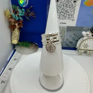 925 sterling silver #6 ring sand Benito high quality Mexican silver)( anillo de plata de San Benito talla # 6 Alta calidad es plata Mexicana
