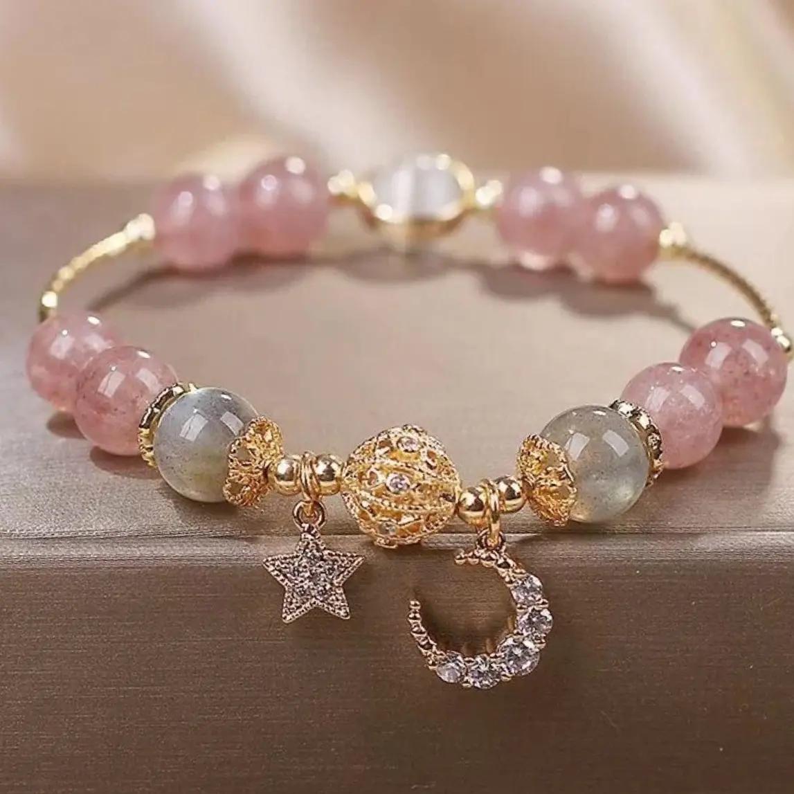 Fashion Strawberry Crystal Beaded Bracelet Friendship Bracelet for Girls Star Moon Pendant Jewelry
