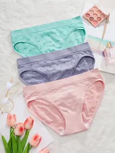 Women's Cute Heart Pattern Natural Waist Knicker, Soft Comfy Breathable Seamless Casual Panties for Everyday Wear, Underwear for All Seasons