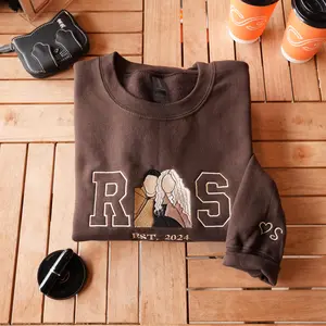 Custom Embroidered Dad Sweatshirt With Photo Portrait – Personalized Gift for Father’s Day Birthday or Anniversary