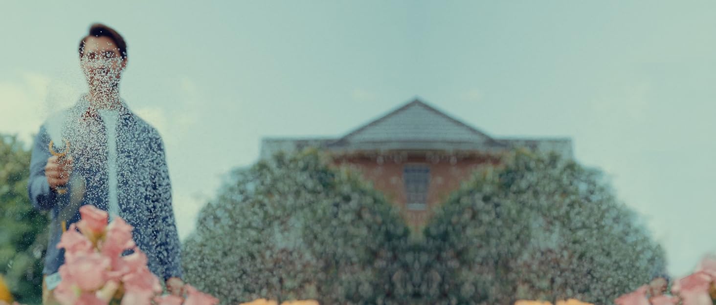 GLAHODEN Upgraded Retractable Garden Hose Reel, 1/2 Inch x 130 ft Wall Mounted Hose Reel, Heavy Duty Garden Hose Reel with 9 Patterns Nozzle, Any Length Lock, Upgraded Slow Return System and 180° Swivel Bracket Automatic Watering Devices