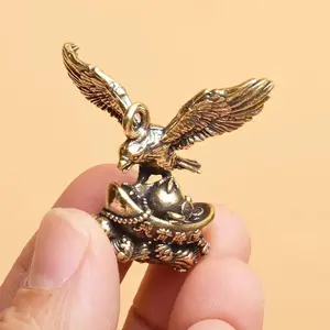 Handmade Copper Eagle Statue, Vintage Copper Bird Decor, Elegant Design, Craftsmanship, No Power Needed, Home Office Desk Decoration