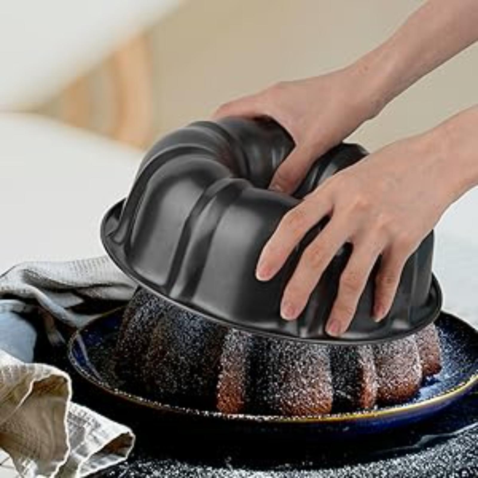 9.5" Non-stick Cake Pan, Heavy Duty Carbon Steel Fluted Tube Round Baking Pan,Buntz Pound Cake Pan Mold,Tube Bakeware,Baking Mold for Jello,Gelatin,Chocoflan,Flan