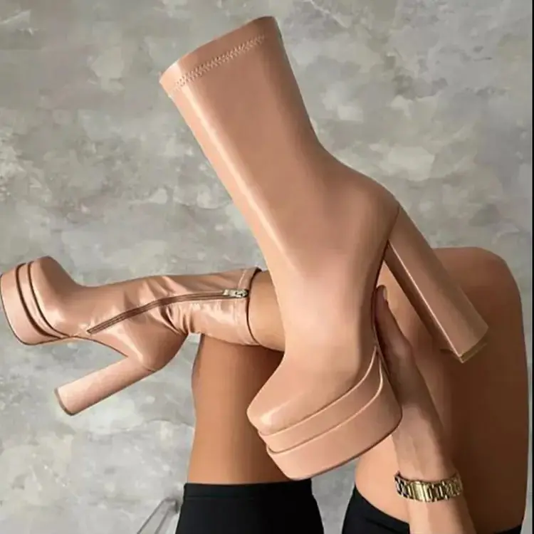 Daphne Platform Boots