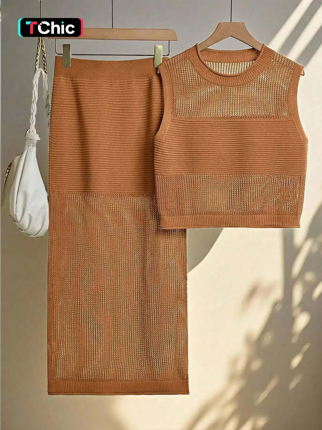 Women's Round Neck Plain Cut Out Sleeveless Fitted Vest + Elastic Waist Long Skirt Set, Womenswear Casual Summer Vacation Knit Half Dress Suit Outfit Summer Beach Sets