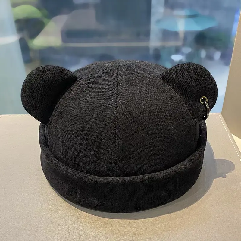 Pure black (with earrings)