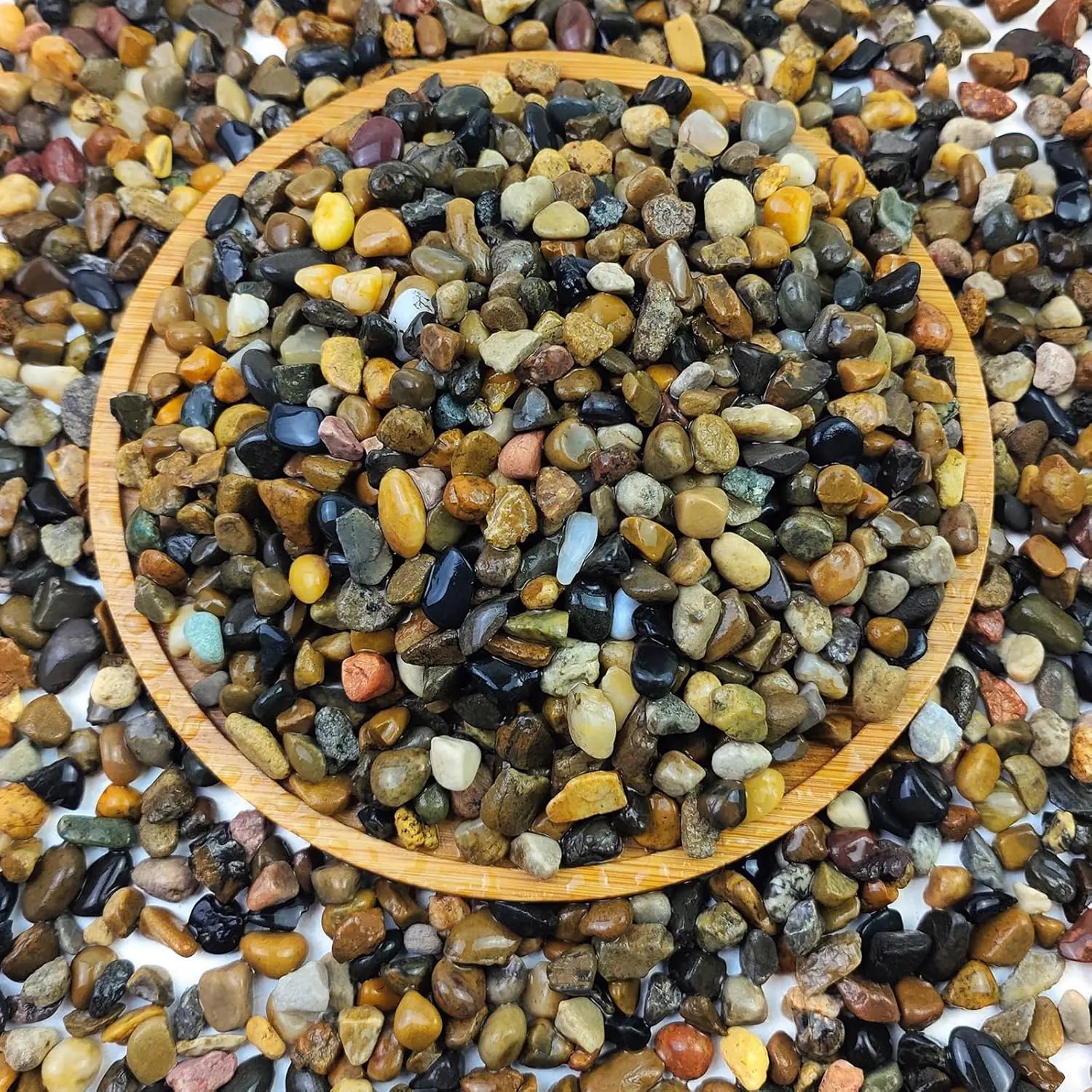 1/4 Inch Pea Gravel for Fish Tank, Decorative Pebbles Aquarium Gravel for Plants Succulent Vase Indoor Water Fountains and Outdoor Landscaping