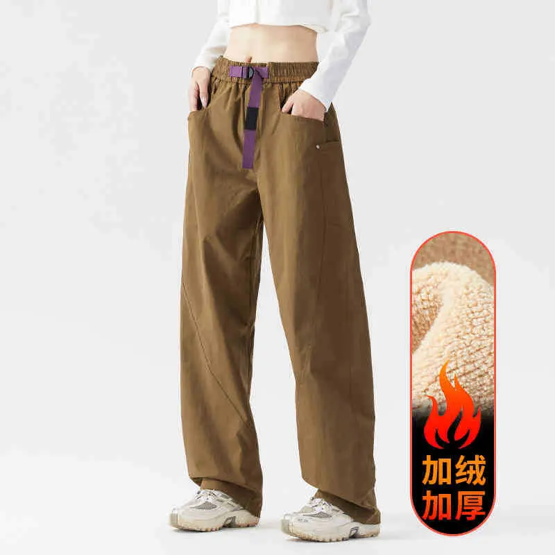 Women's Edition   Mountain Love Card [Pl