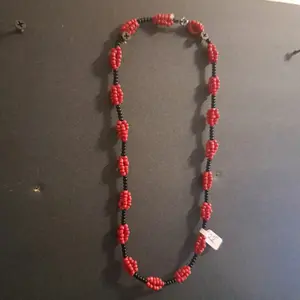 HANDMADE NECKLACE