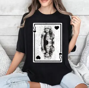 Steive Queen of Hearts T-shirt, Steive Queen of Hearts Sweáthirt, Red Queen, Queen Shirt, Band Shirt, Concert Shirt, Festival Outfit, Gift for Her, Stevie Nicks