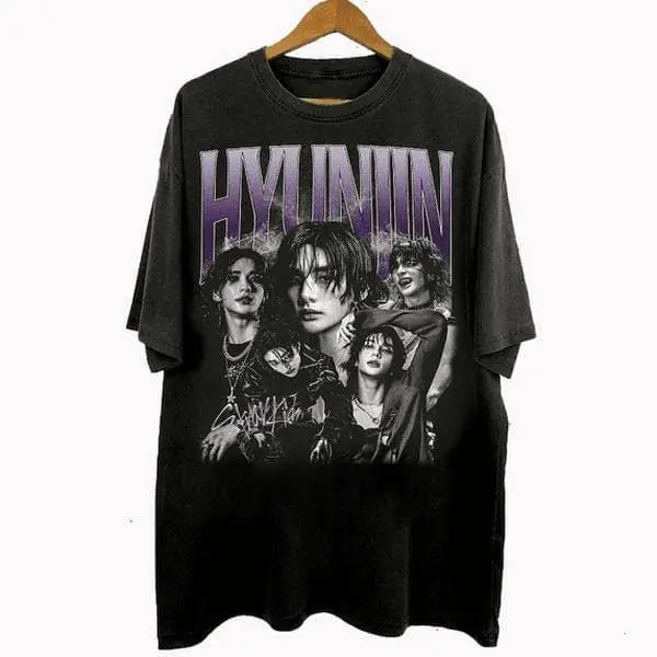 Hyunjin Vintage 90S Graphic T-Shirt, 2026 World Tour Gift For Fan