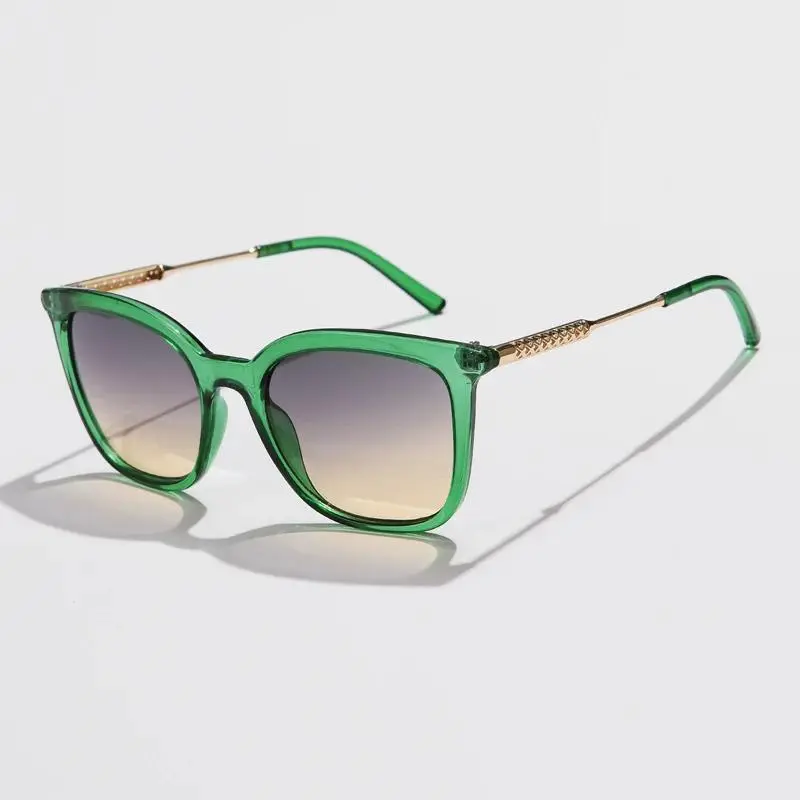 Fashion accessories, high street vintage items, commuter sun protection essentials, unisex sunglasses, trendy photo-ready eyewear, light luxury everyday accessories, overseas best-selling sunglasses