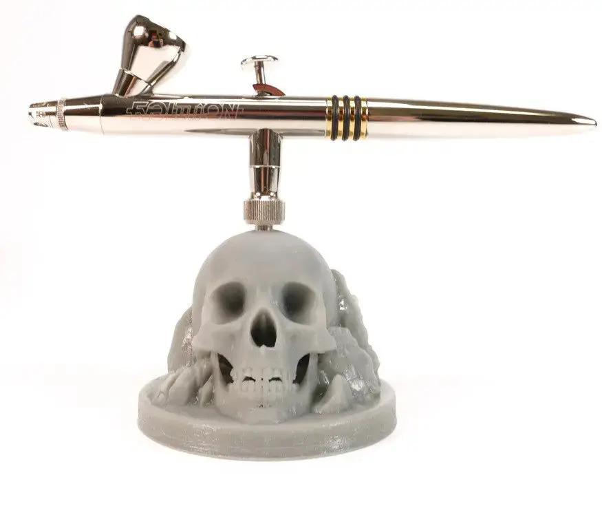 3D Printed Skull Airbrush Display Stand by NO-NAME Brand