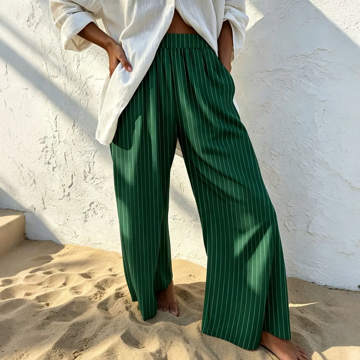 Retro green striped high-waisted wide-leg pants, elastic waistband/striped/drapey/retro casual trousers. Suitable for everyday casual wear/vacation wear.