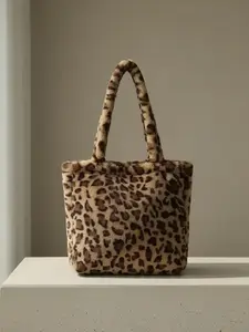 Women's Leopard Pattern Tote Bag, Plush Shoulder Bag For Teen Girl, Women, College Student, Rookies & White-collar Workers Perfect For Office, Travel, Commute