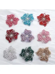 2PCSNew Model Glitter Rhinestone Six-Petal Flower Patch for Shoes, Hats, and Clothing Accessories