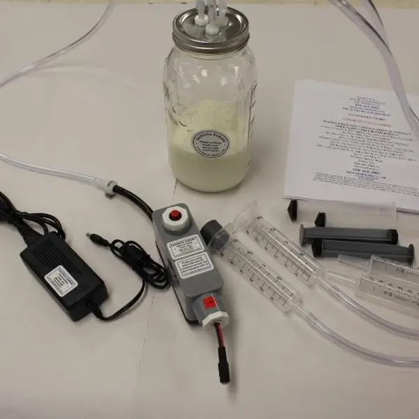 Dansha Farms "Off Grid Pro" Vacuum-Manual Pulse Milker Kit for Goat Sheep Cow 1/2 Gallon 2 Teat USA Made with 12 Volt DC Option Portable & Easy to Use