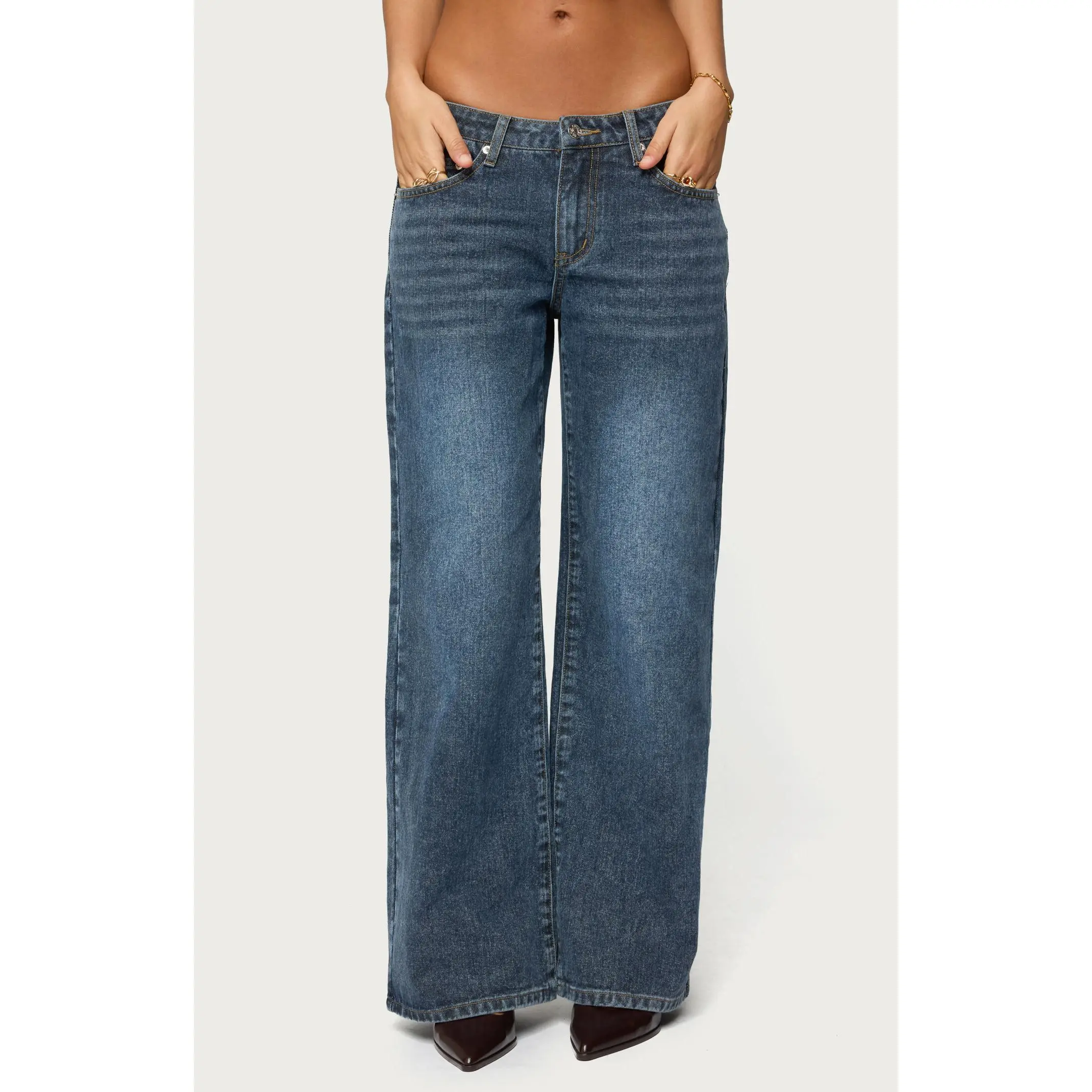 Edikted Women's 1980 Leopard Patch Low Rise Jeans