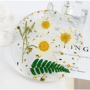 Resin Real Daisy Coaster,Aesthetic Plant Flower Drink Coaster,4"Coasters with Dried Flowers,Home/Table Decor,Birthday/Christmas Gifts Round Tableware