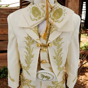 Charro Baptism (7-Piece) (Ivory/Virgin/Gold)