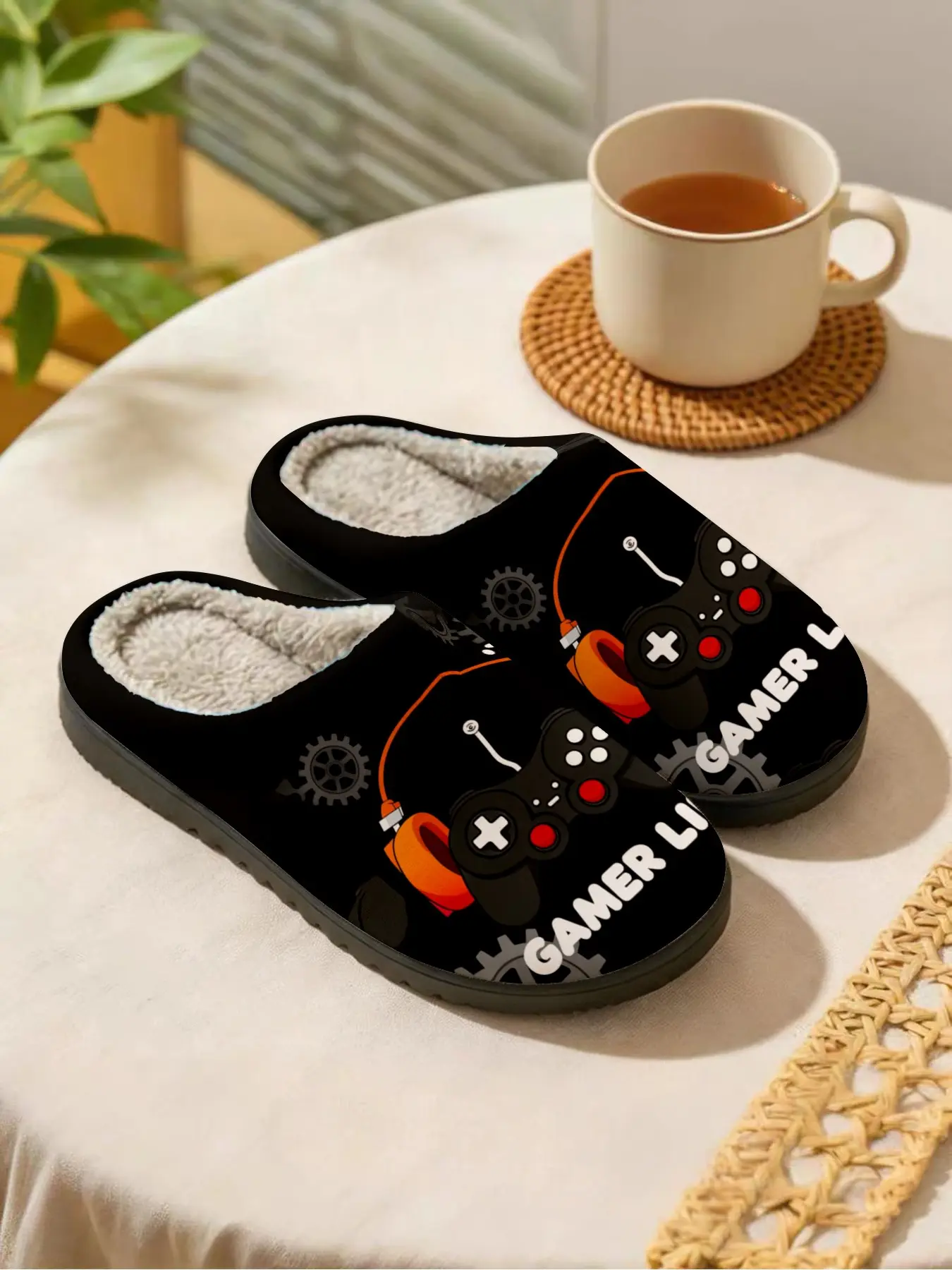 1 Pair Retro Game Controller Plush Slippers Footwear | Nostalgic Gaming Style | Cloud-Like Warm Fleece + Non-Slip Thick Sole | Eye-Catching Warm Pick for Gamers & Homebodies (Fall/Winter Home Wear) Fuzzy House Shoes, Warm Slippers