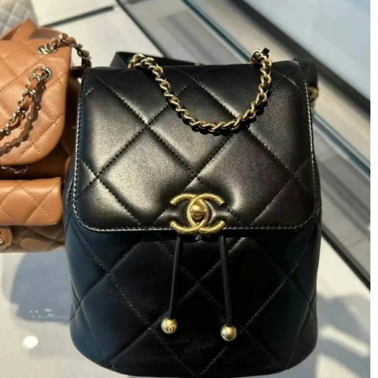 Pre-owned CHANEL Backpack Metal chain shoulder strap Twisted gold CC turnlock drawstring bucket bag2719