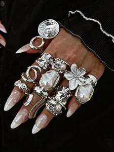 Women's Punk Floral Ring Set, Zinc Alloy Material, Silver Color Design, Ideal for Daily Wear & Special Occasions