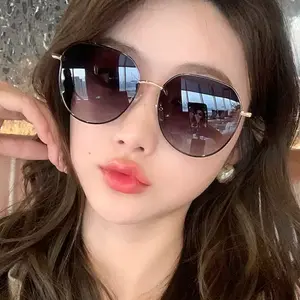 Transparent blue polarized sunglasses for men - polygonal metal style - ideal for driving, stylish for beach and travel, women's version