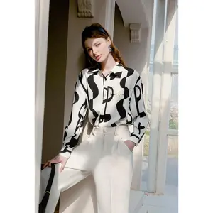 Davina Blouse - Abstract