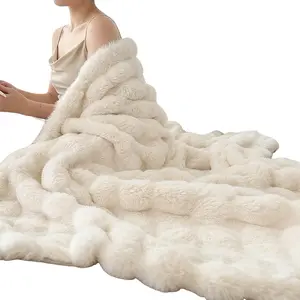 Comfortable Soft Blanket, Ultra-Plush Long Fleece Throw, Warm Decorative Blanket, Multiple Colors Available, Ideal for Bed Sofa Living Room