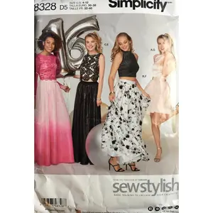 Simplicity 8328 Sewing Pattern CUT