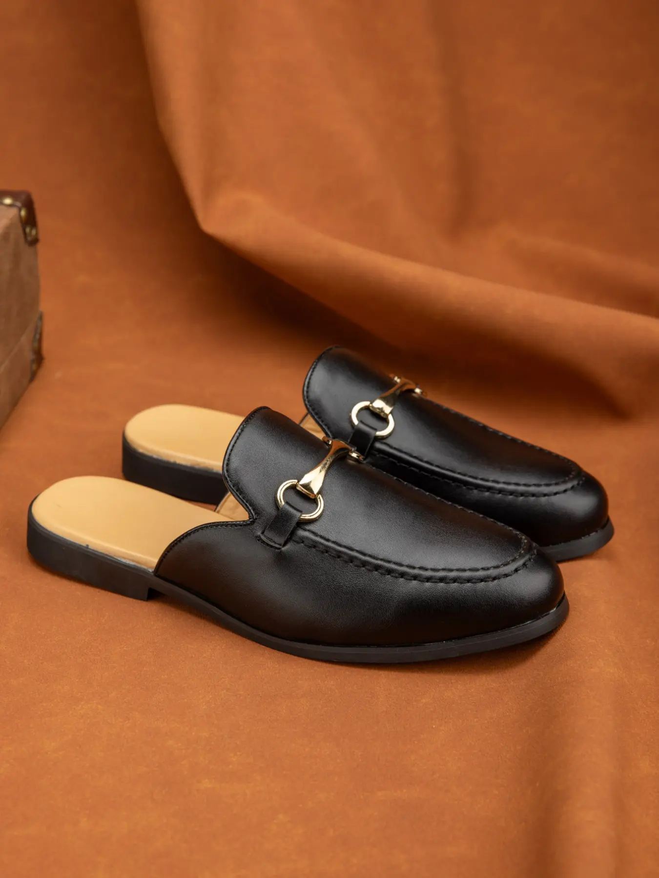 Men's Slip-On Sandals, Casual Fashion Half-Enclosed Toe Slippers, Comfortable One-Step on Men's Shoes, Trendy Footwear for Daily Wear, Slip On Mules, Streetwear Mules