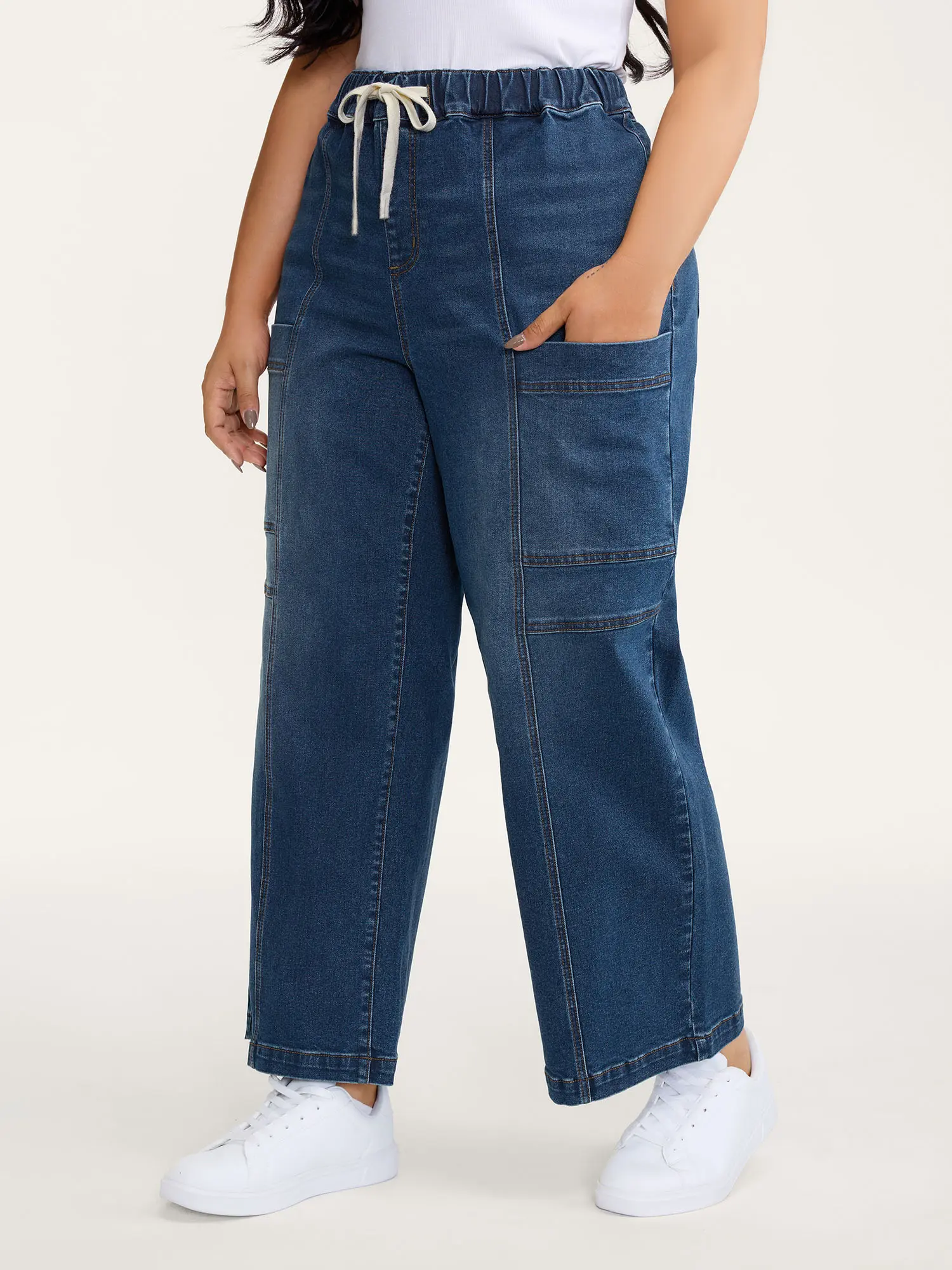 BloomChic Pull-On Drawstring Straight-Leg Cargo Jeans 【M-6XL】 BloomChic Pull-On Drawstring Straight-Leg Cargo Jeans 【M-6XL】