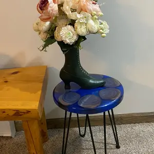 Plant stand or small end table