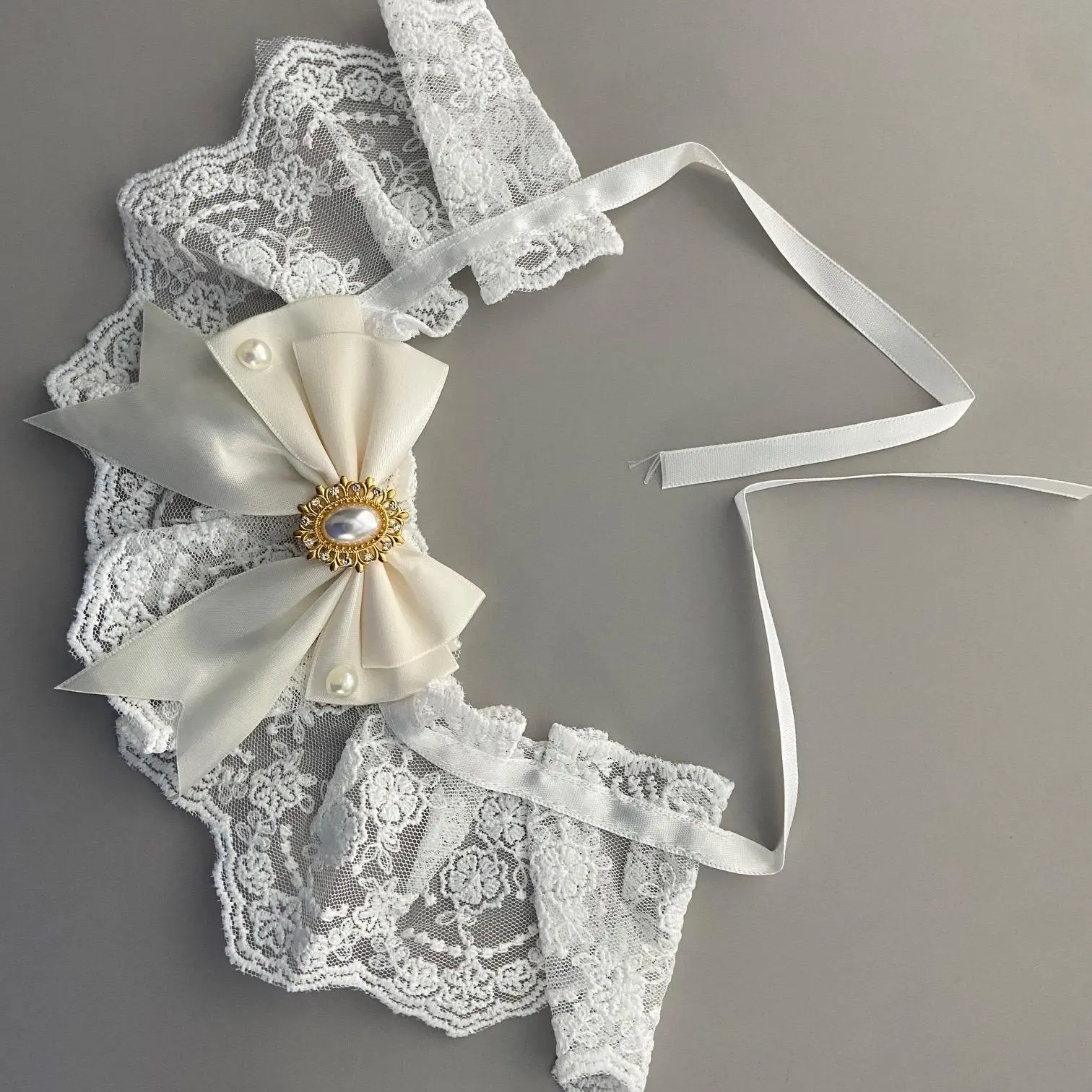 Elegant 12.5" to 18.9"