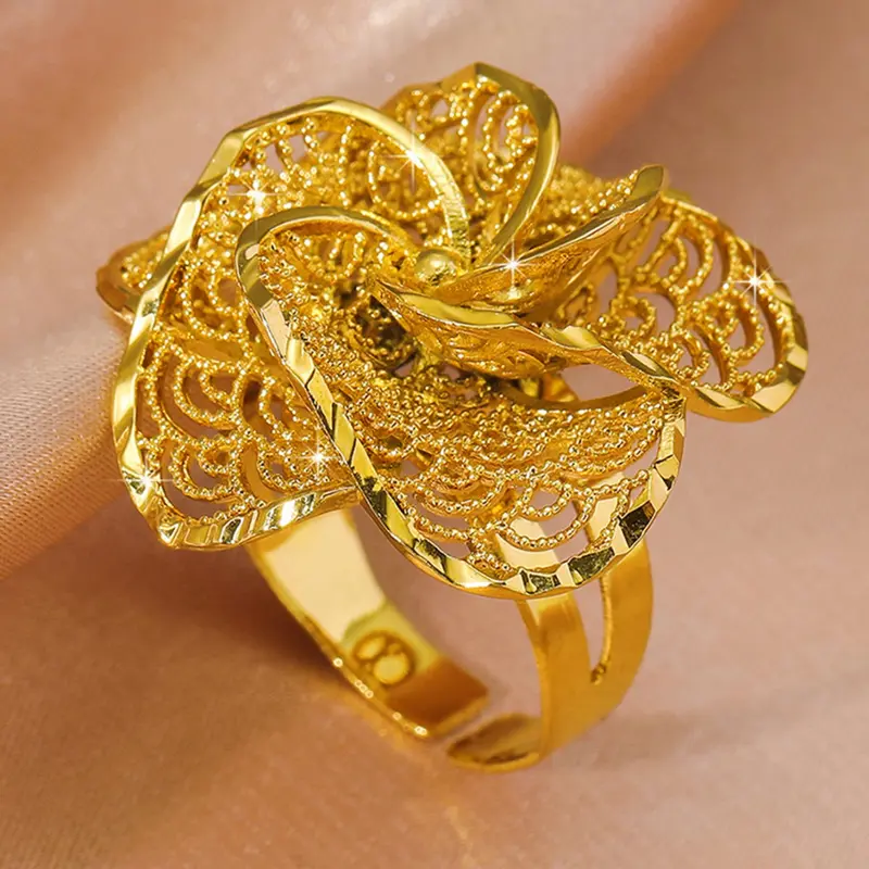 High-Quality Floral Cut-Out Ring Jewelry, Dubai Style Copper Plated, Exquisite Trendy Ring, Perfect Gift for Boyfriend Friend, Women's Daily Accessory, Valentine's Day Present, Fashion Rings, Unique Rings, Party Ring, Beautiful Rings